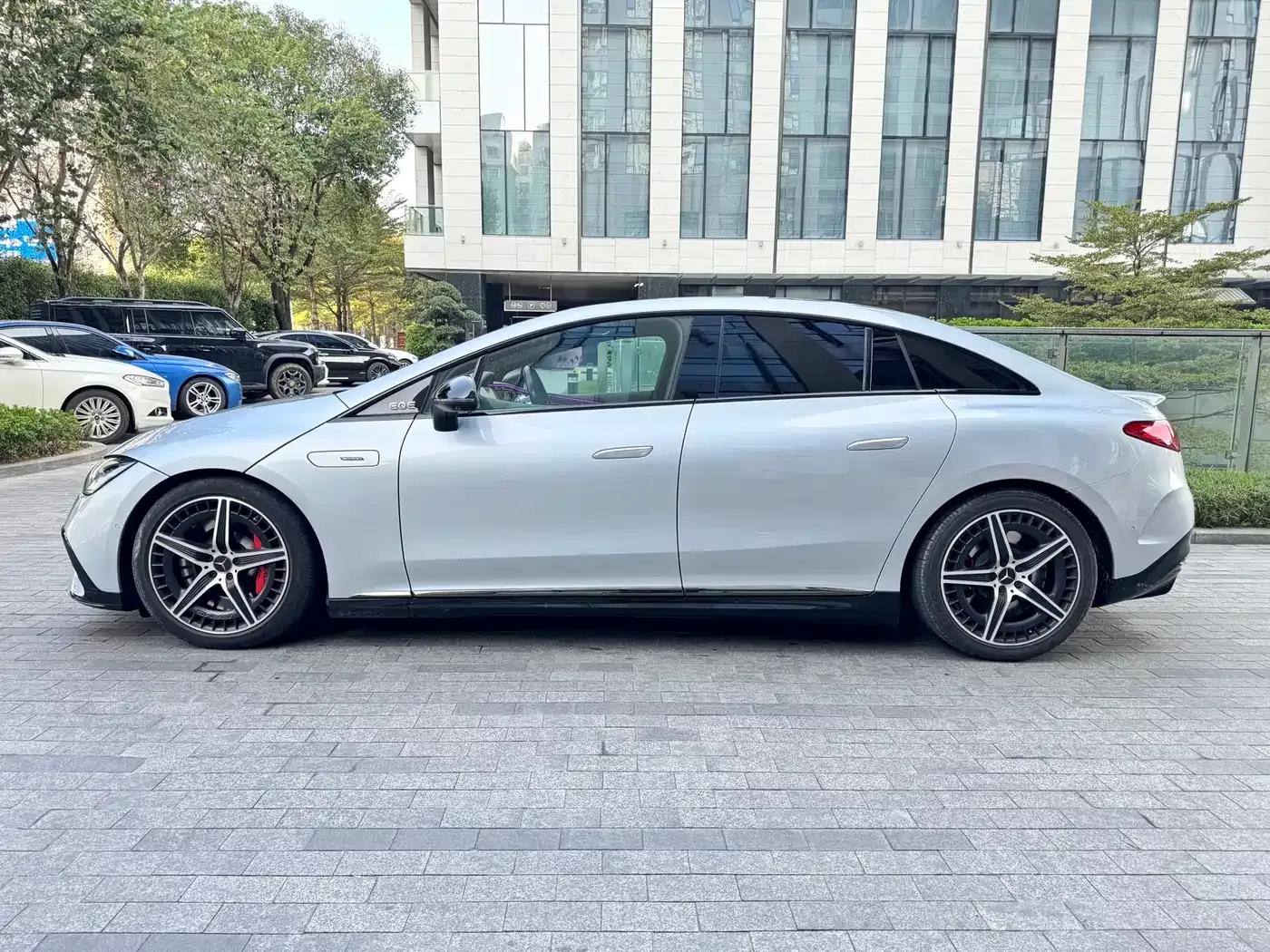 2023 Mercedes-Benz EQE AMG 53 4MATIC+ — миниатюра 7