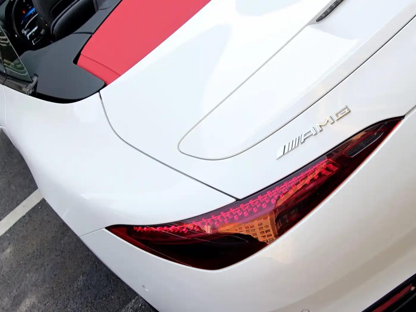 Mercedes-Benz SL-Class AMG 2024 SL 43 — миниатюра 22
