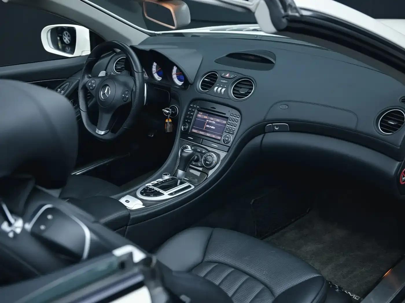 2009 Mercedes-Benz SL-Class AMG 63 — миниатюра 11