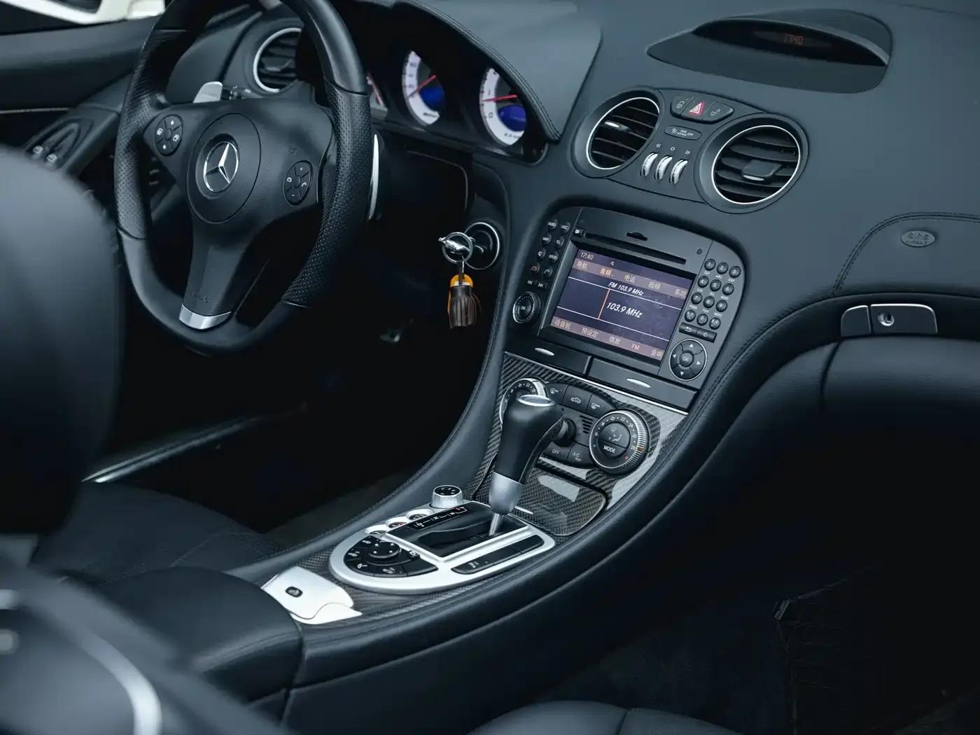 2009 Mercedes-Benz SL-Class AMG 63 — миниатюра 16