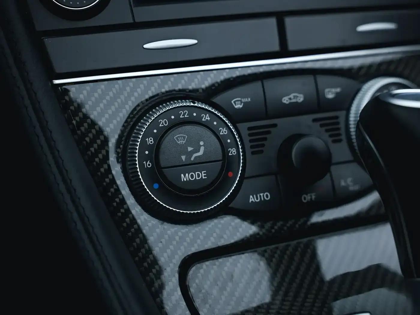 2009 Mercedes-Benz SL-Class AMG 63 — миниатюра 20
