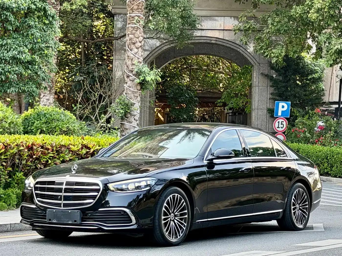 Mercedes-Benz S-Class PHEV 2023 Facelift S 450 e L Plug-in Hybrid Sedan — миниатюра 1