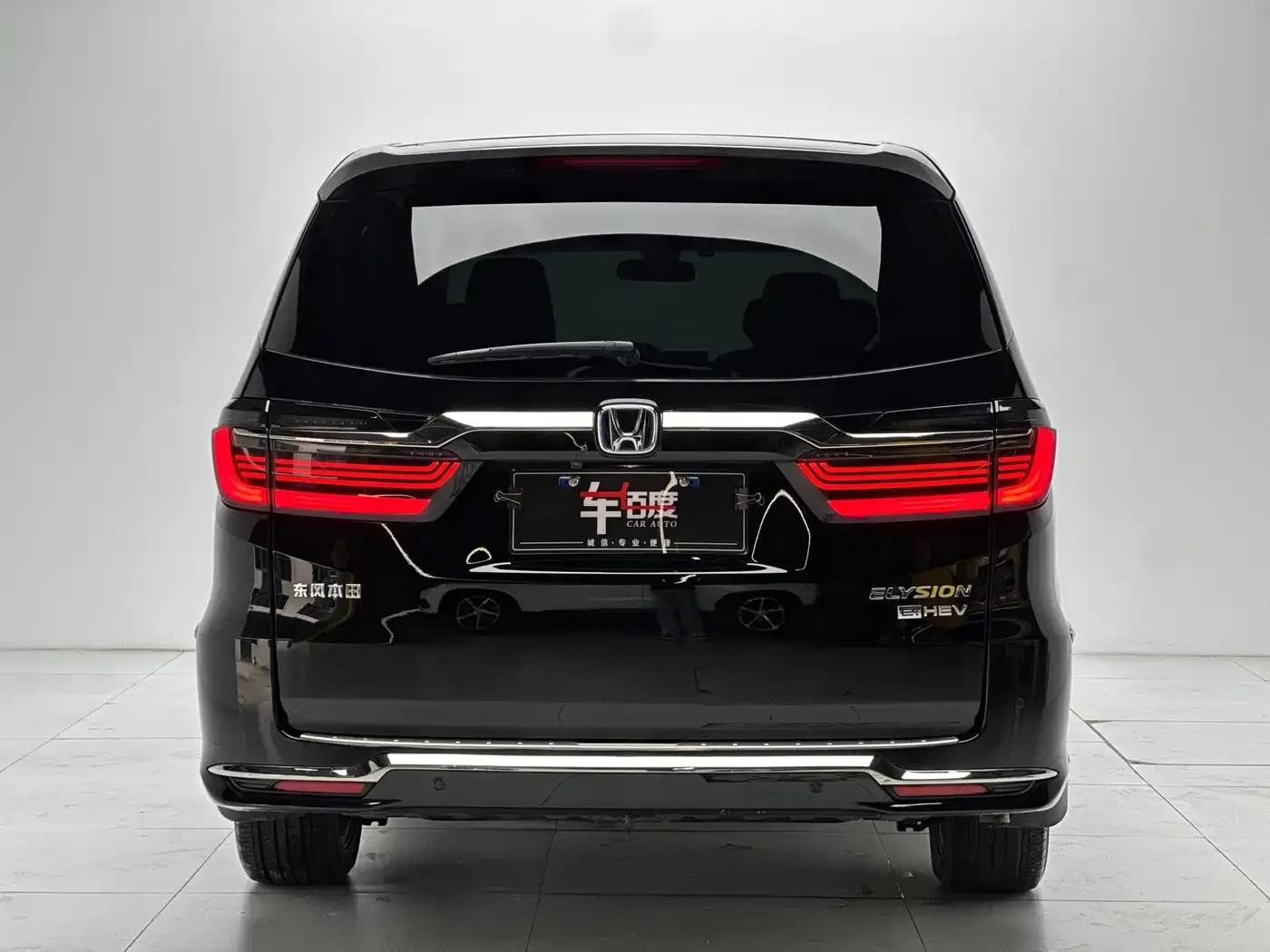 Elysion 2022 2.0L e:HEV Luxury Edition — миниатюра 5