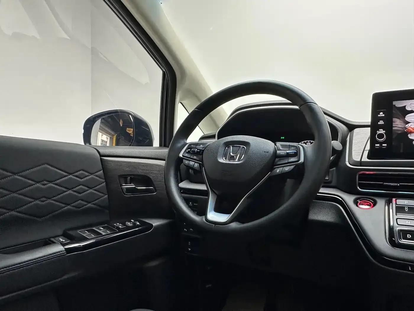 Elysion 2022 2.0L e:HEV Luxury Edition — миниатюра 10