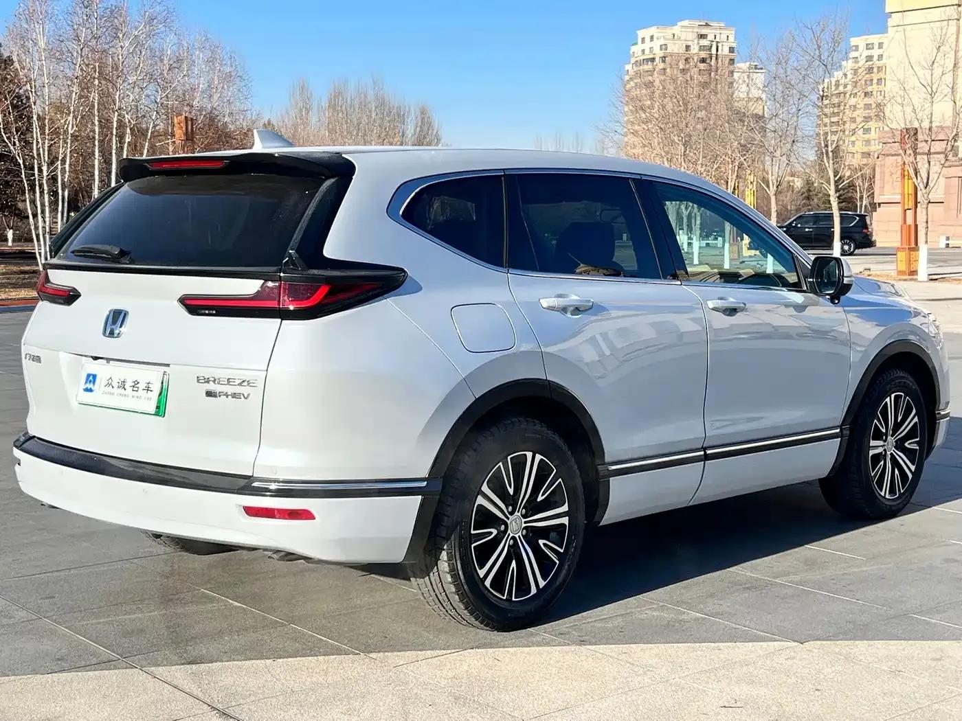 2022 Honda Breeze e:PHEV Premium Edition — миниатюра 7