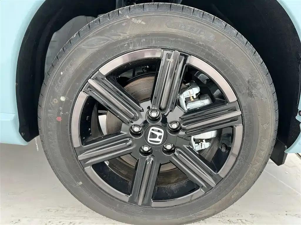 e:NP1 Extreme Performance 1 2023 Model 420km Extreme Edition — миниатюра 8