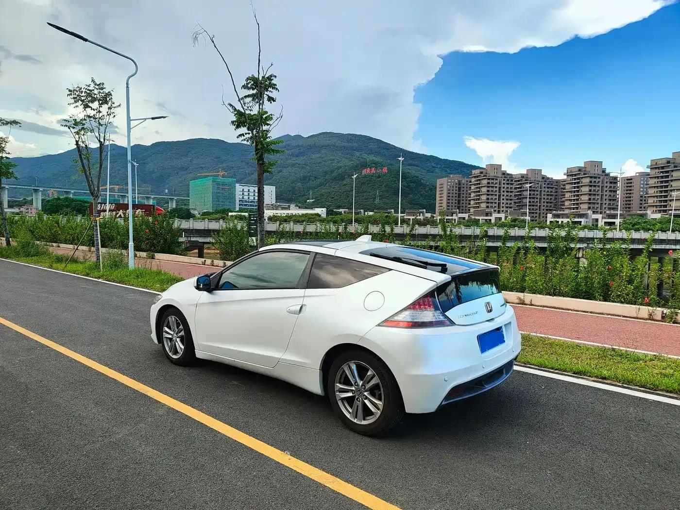 Honda CR-Z 2012 Hybrid — миниатюра 16