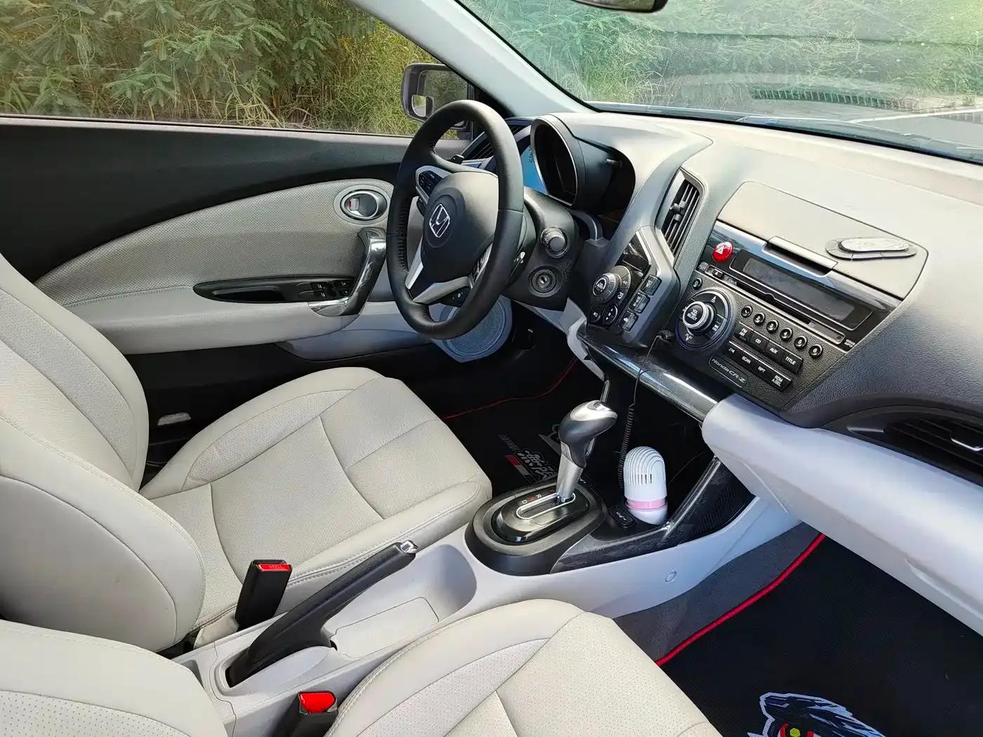 Honda CR-Z 2012 Hybrid — миниатюра 48