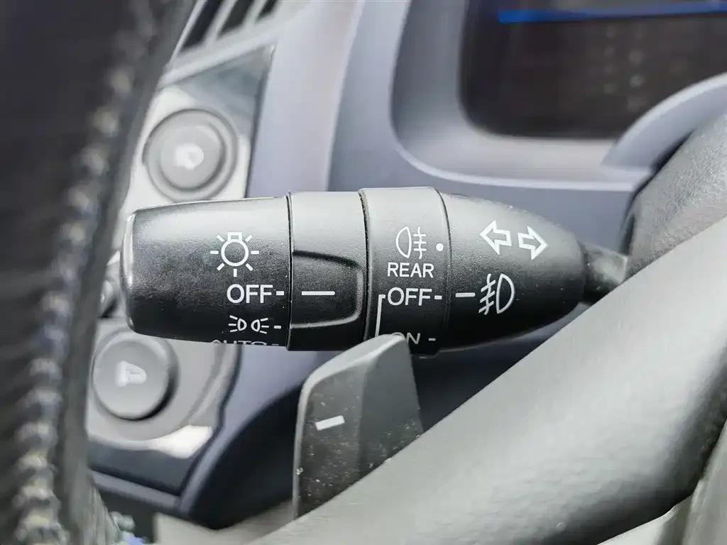 Honda CR-Z 2012 Hybrid — миниатюра 21