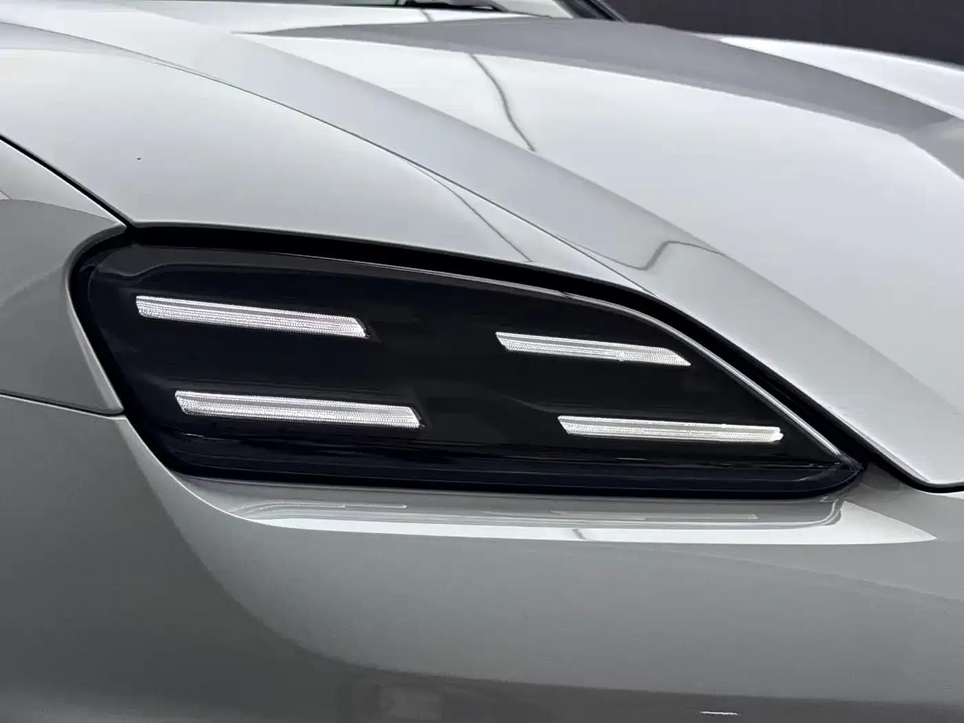 Macan 4 New Energy — миниатюра 4