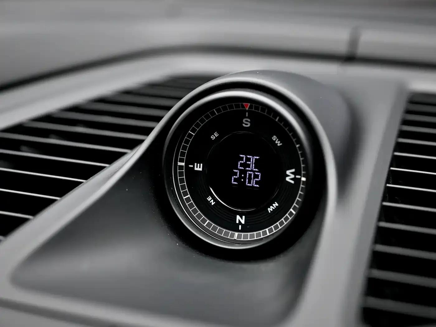 2025 Macan 4 Sport Edition (New Energy) — миниатюра 11