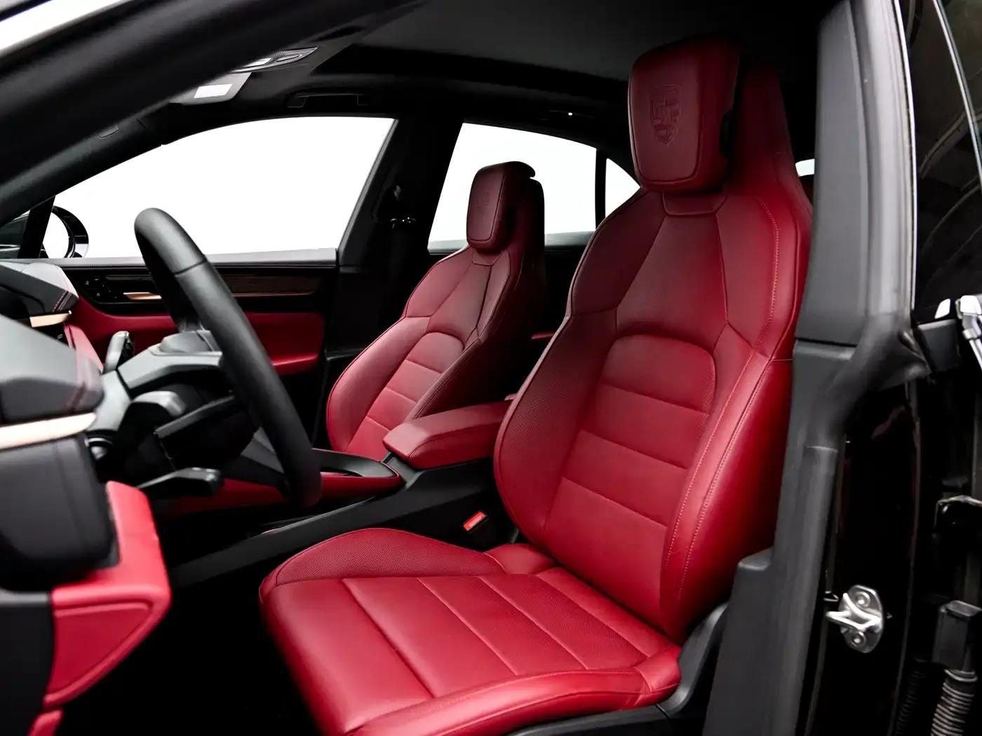 2025 Macan 4 Sport Edition (New Energy) — миниатюра 15