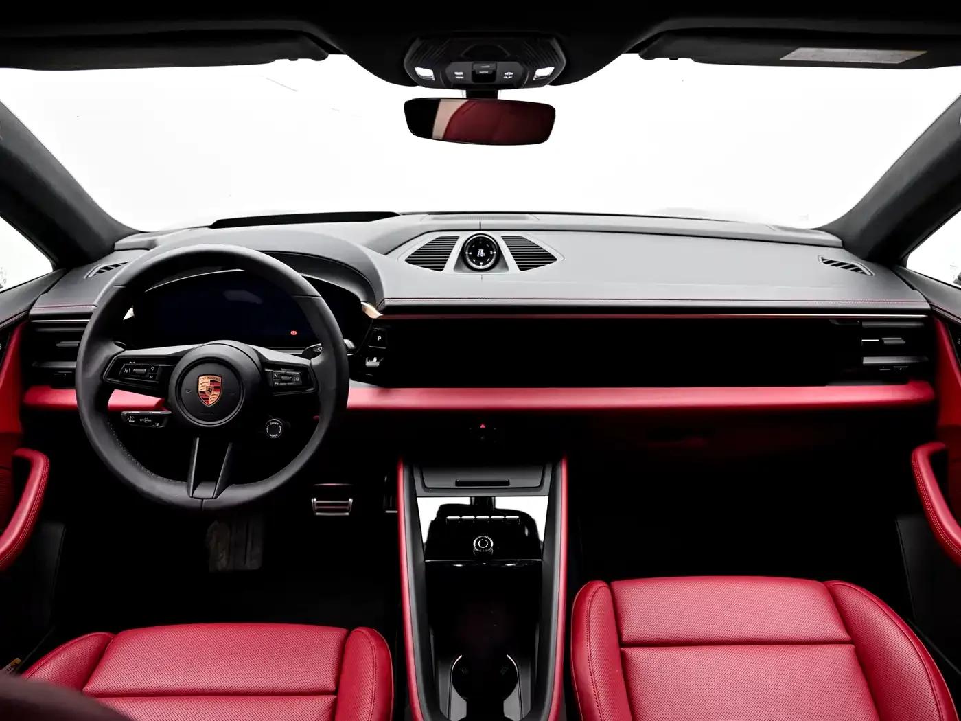 2025 Macan 4 Sport Edition (New Energy) — миниатюра 17