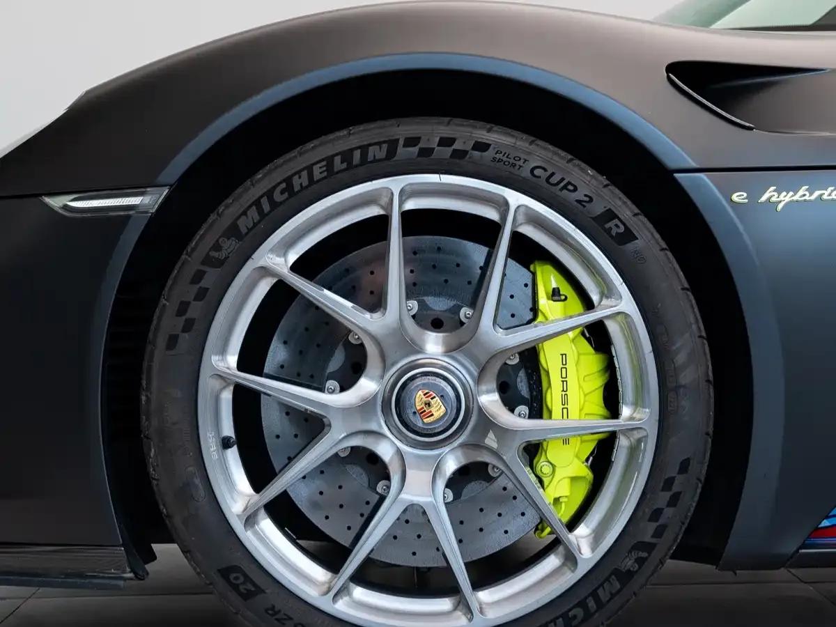 2014 918 Spyder 4.6L — миниатюра 6