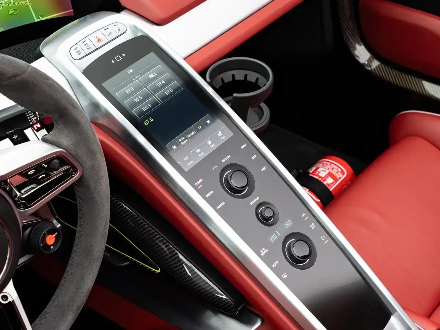 2014 918 Spyder 4.6L — миниатюра 9