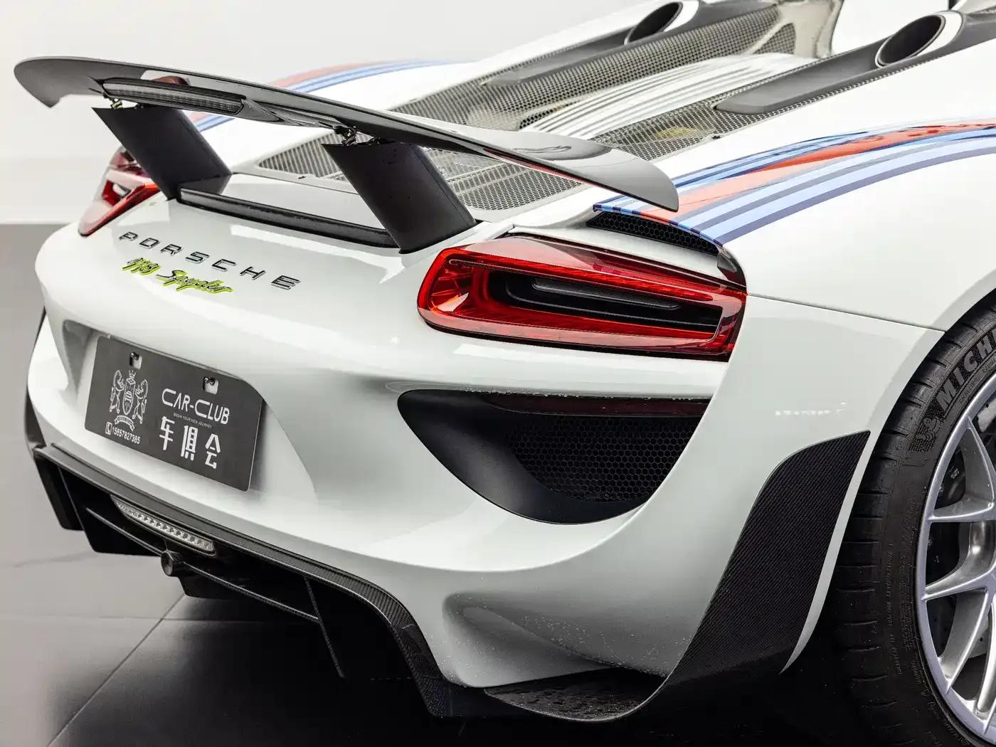 918 Spyder 2014 Weissach package 4.6L — миниатюра 2