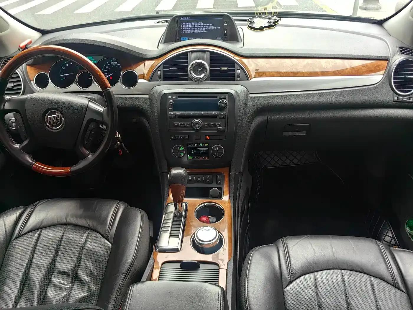 Enclave 2010 3.6L Flagship Edition — миниатюра 15