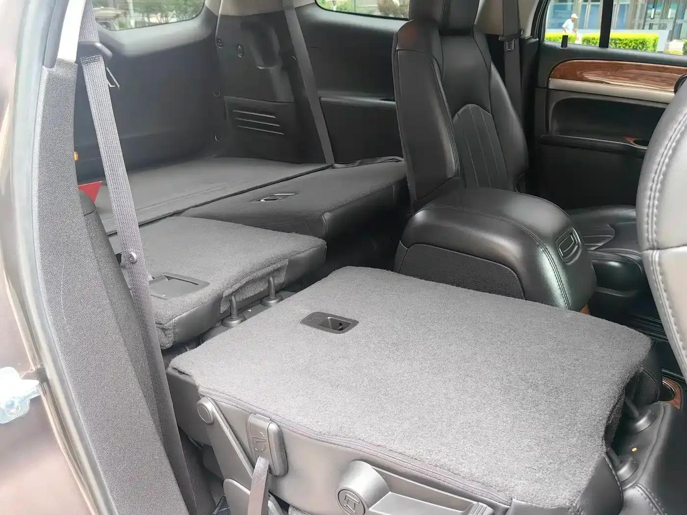 Enclave 2010 3.6L Flagship Edition — миниатюра 17