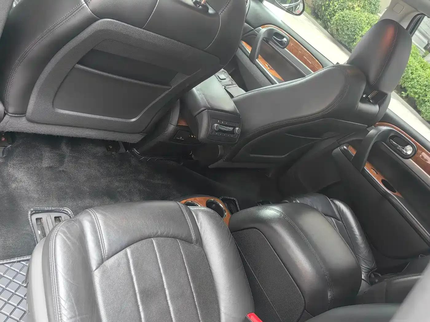 Enclave 2010 3.6L Flagship Edition — миниатюра 24