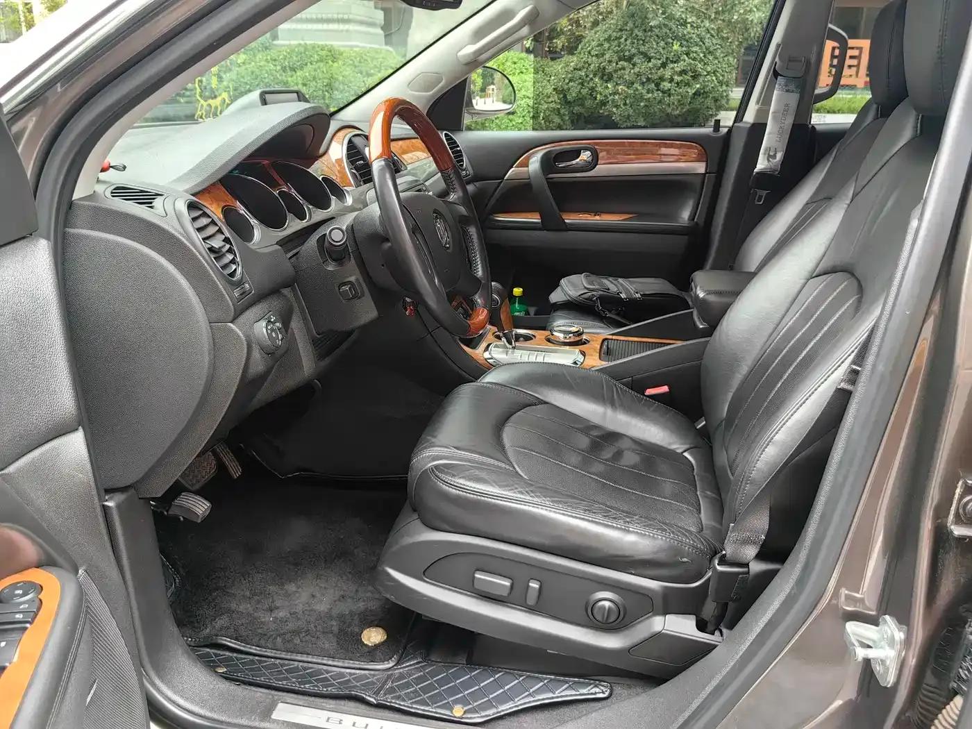 Enclave 2010 3.6L Flagship Edition — миниатюра 31