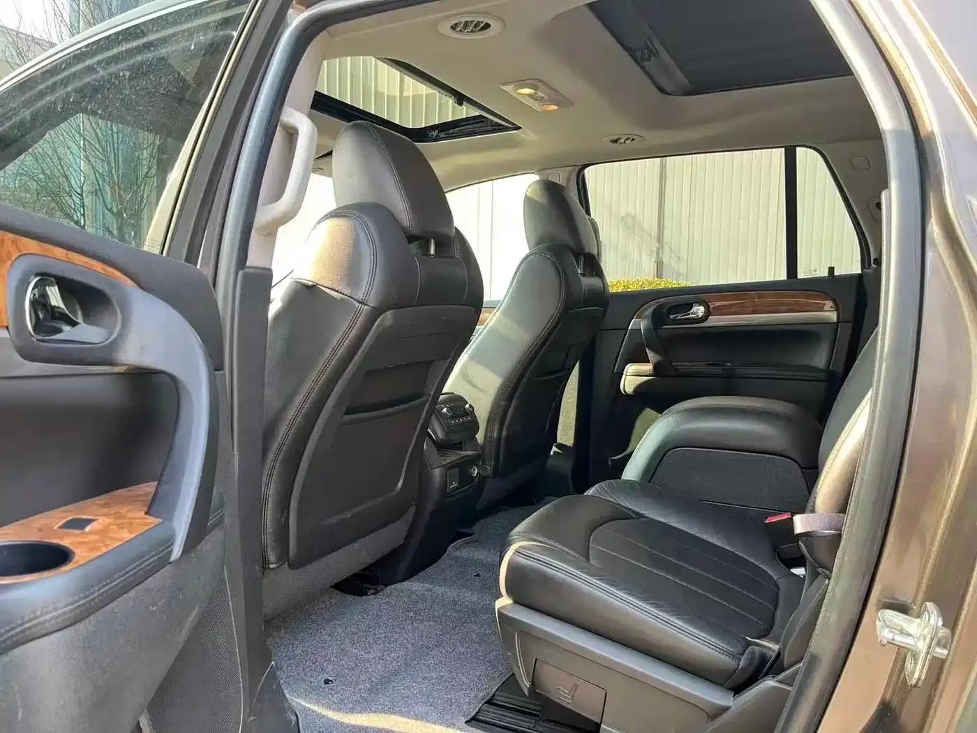 Enclave 2010 3.6L Elite Edition — миниатюра 6