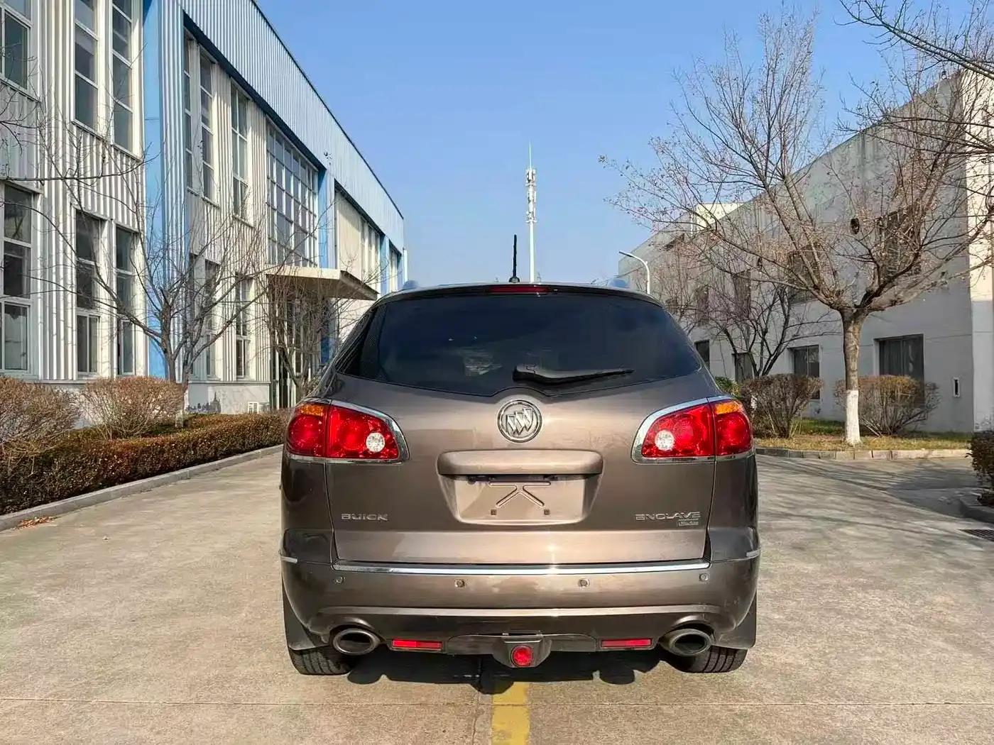 Enclave 2010 3.6L Elite Edition — миниатюра 7