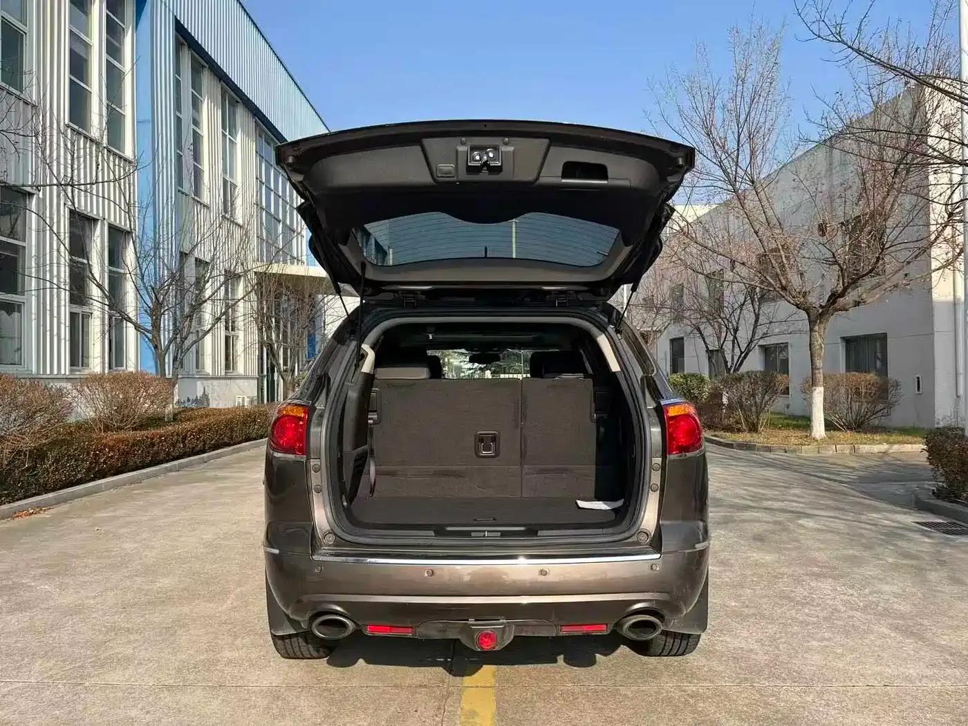 Enclave 2010 3.6L Elite Edition — миниатюра 9