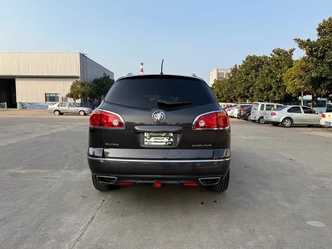 Enclave 2014 3.6L 2WD Elite Comfort — миниатюра 5