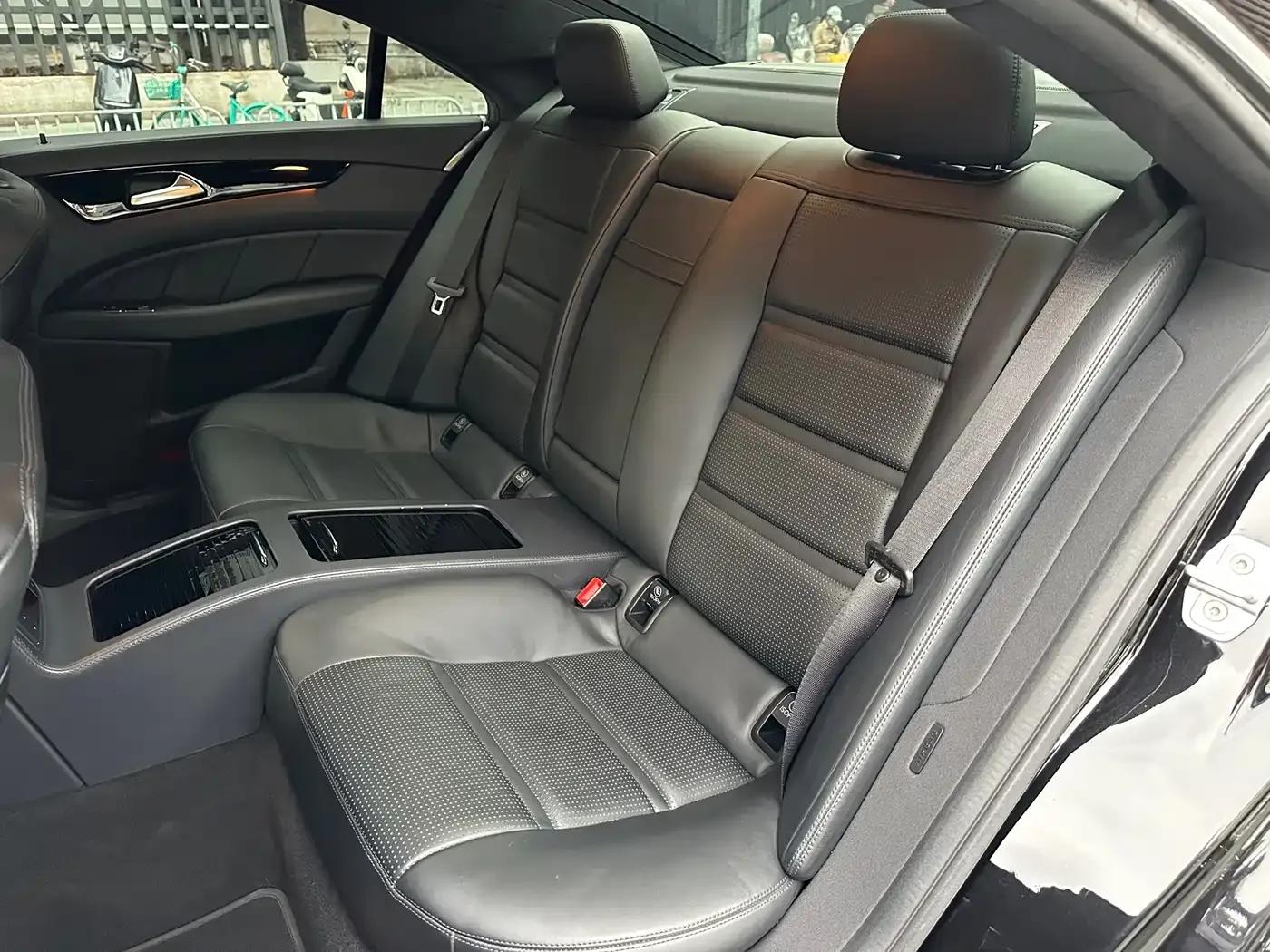2015 Mercedes-Benz CLS AMG 63 4MATIC — миниатюра 11