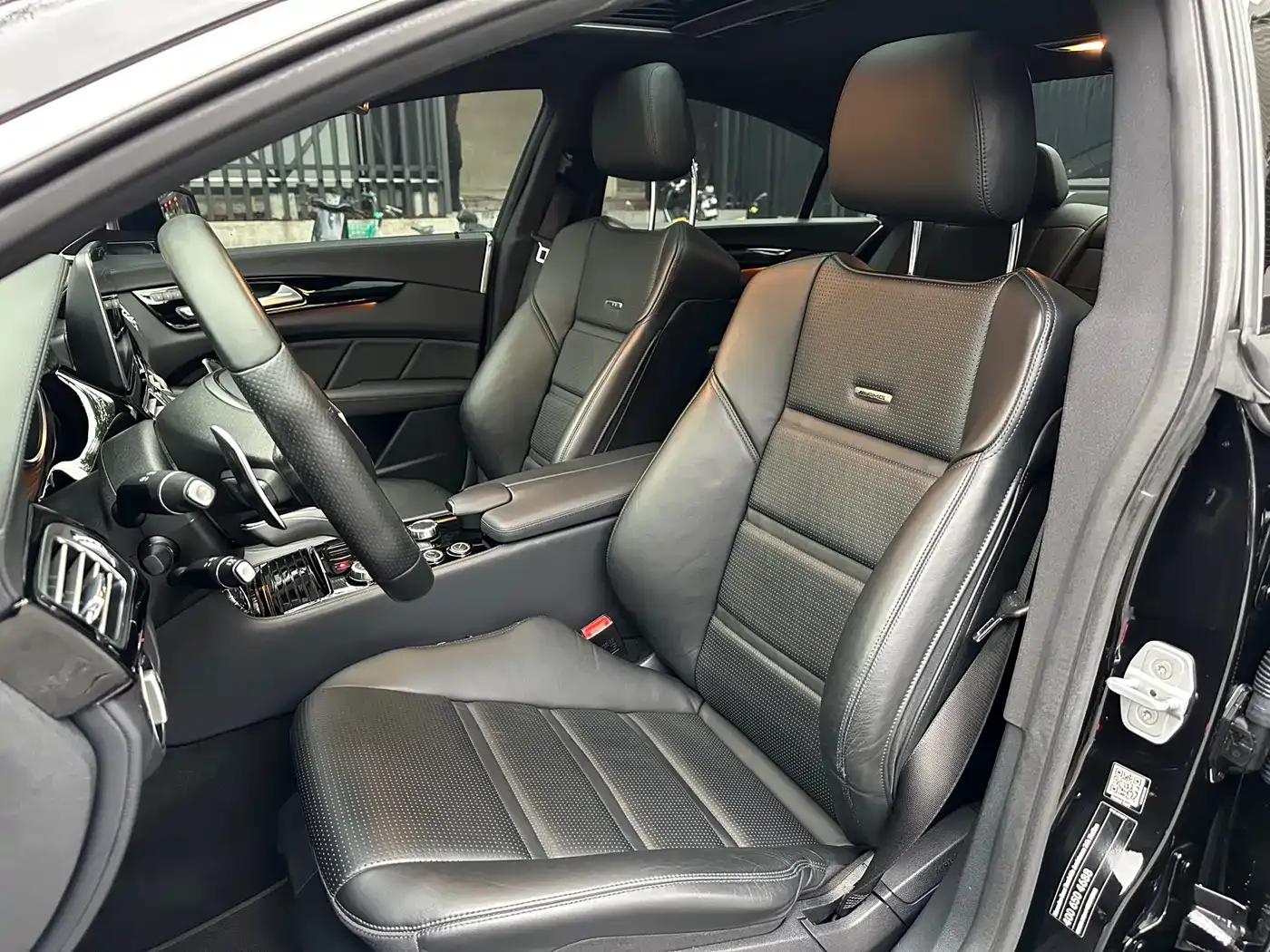 2015 Mercedes-Benz CLS AMG 63 4MATIC — миниатюра 9