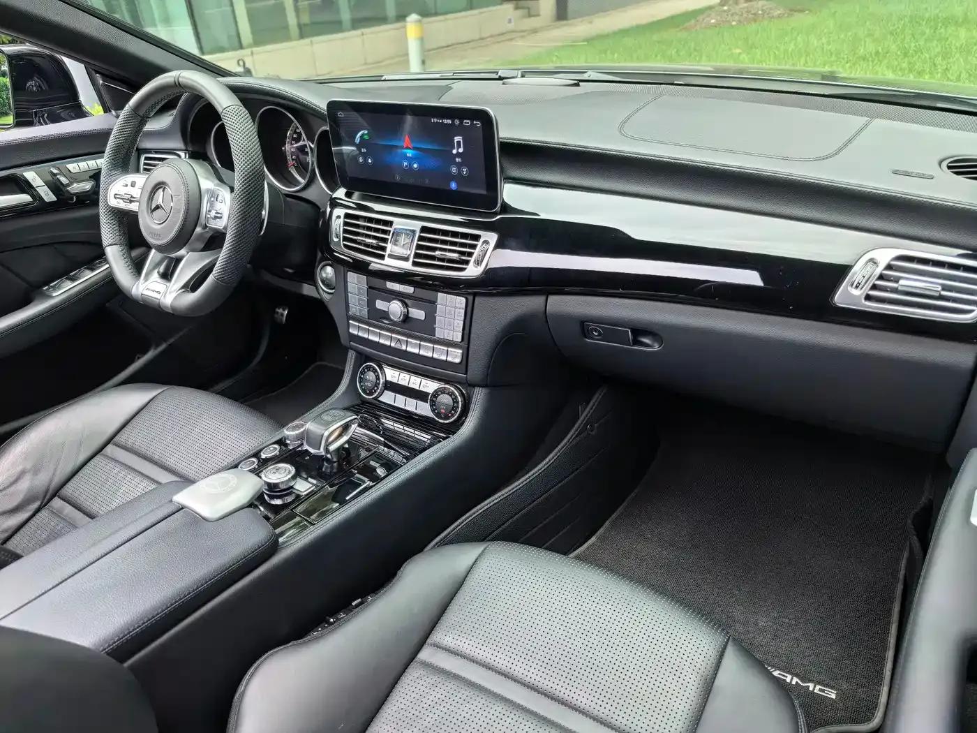 2015 Mercedes-Benz CLS AMG 63 4MATIC — миниатюра 24