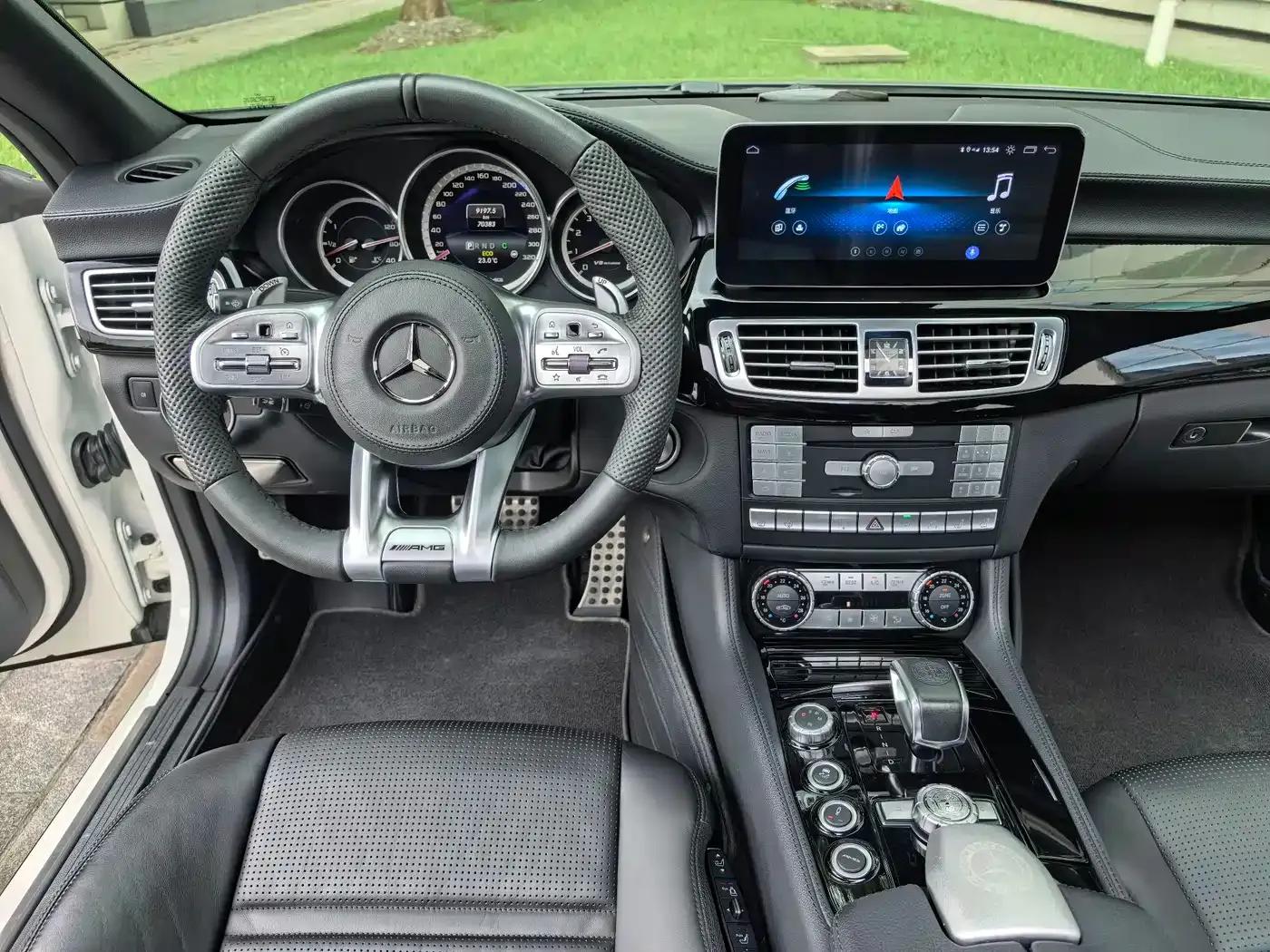 2015 Mercedes-Benz CLS AMG 63 4MATIC — миниатюра 10