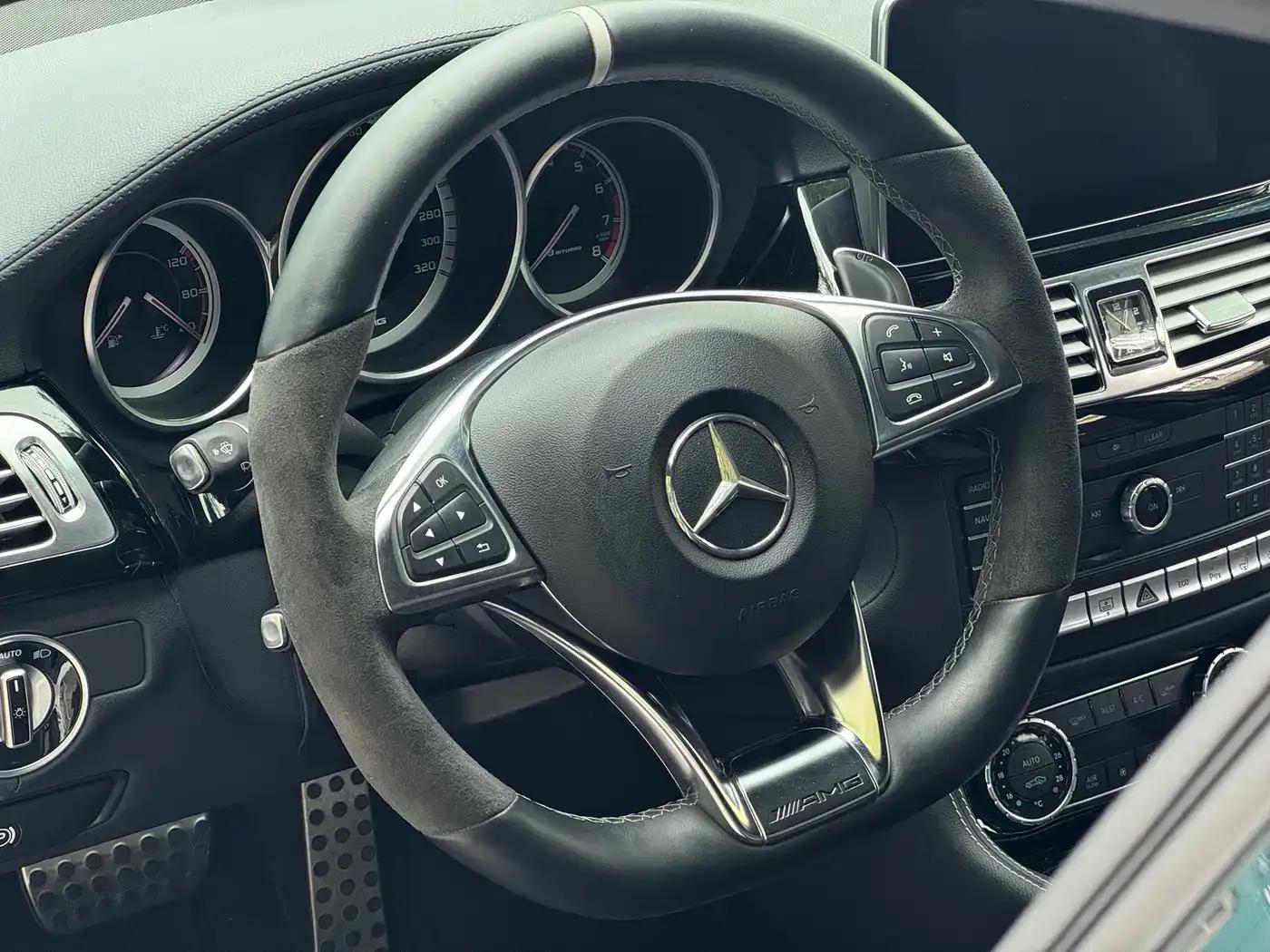 2015 Mercedes-Benz CLS AMG 63 S 4MATIC — миниатюра 11