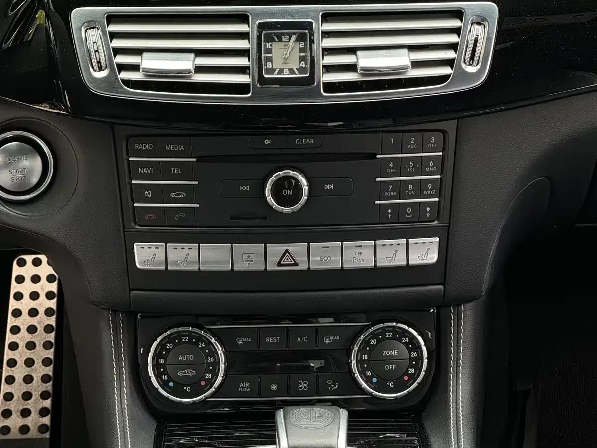 2015 Mercedes-Benz CLS AMG 63 S 4MATIC — миниатюра 24