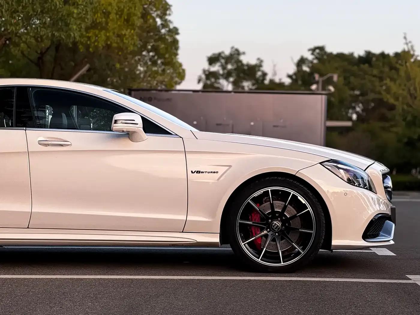 2015 Mercedes-Benz CLS AMG 63 4MATIC — миниатюра 12