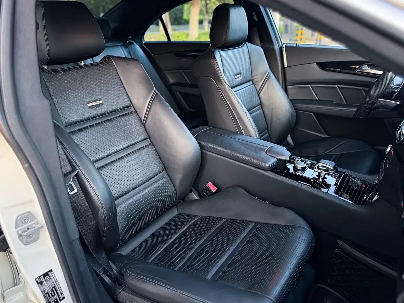 2015 Mercedes-Benz CLS AMG 63 4MATIC — миниатюра 17