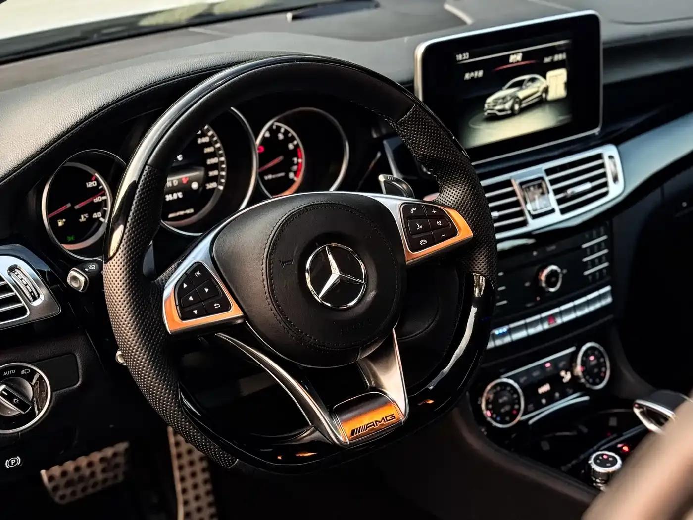 2015 Mercedes-Benz CLS AMG 63 4MATIC — миниатюра 22