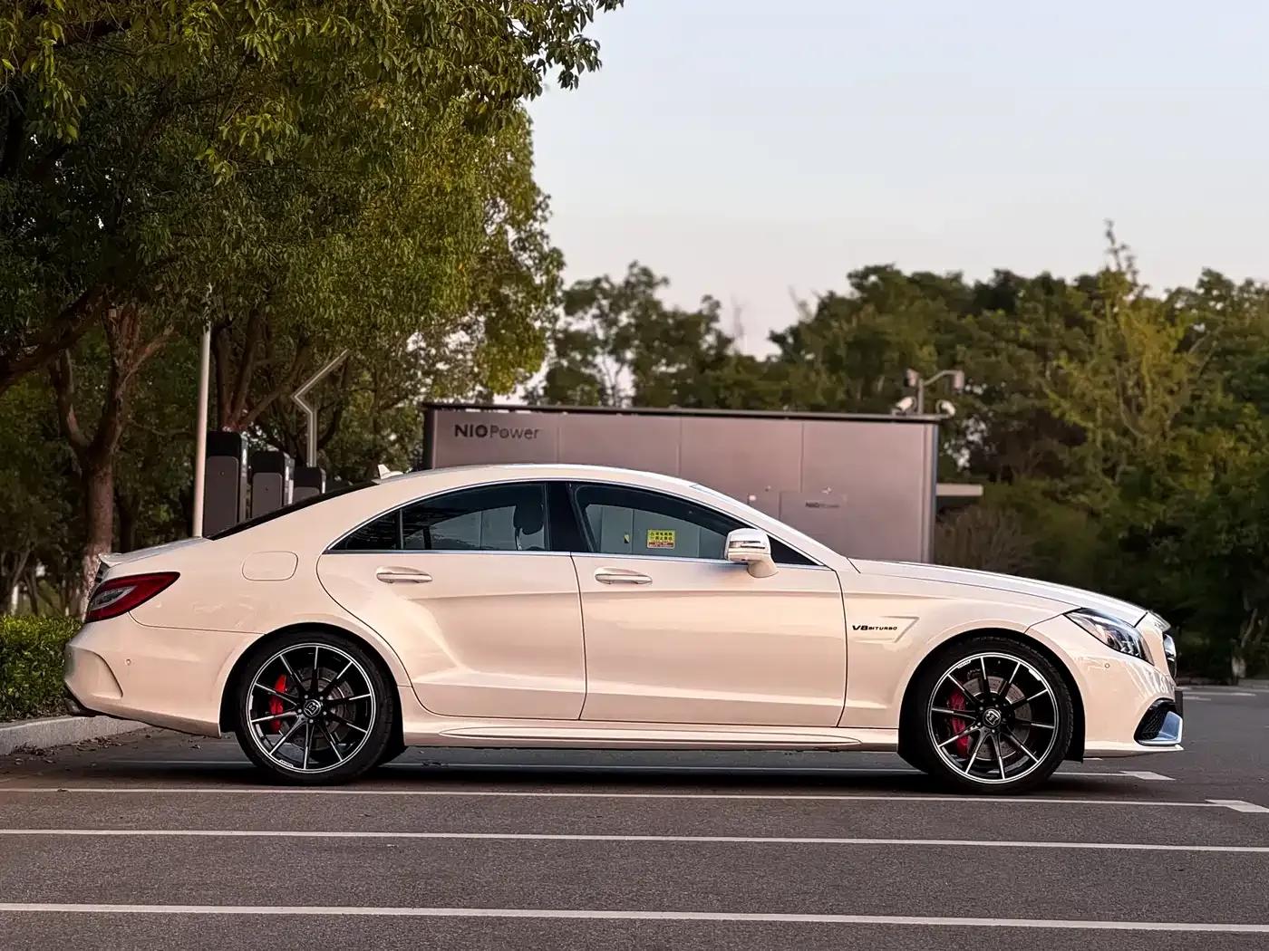 2015 Mercedes-Benz CLS AMG 63 4MATIC — миниатюра 10