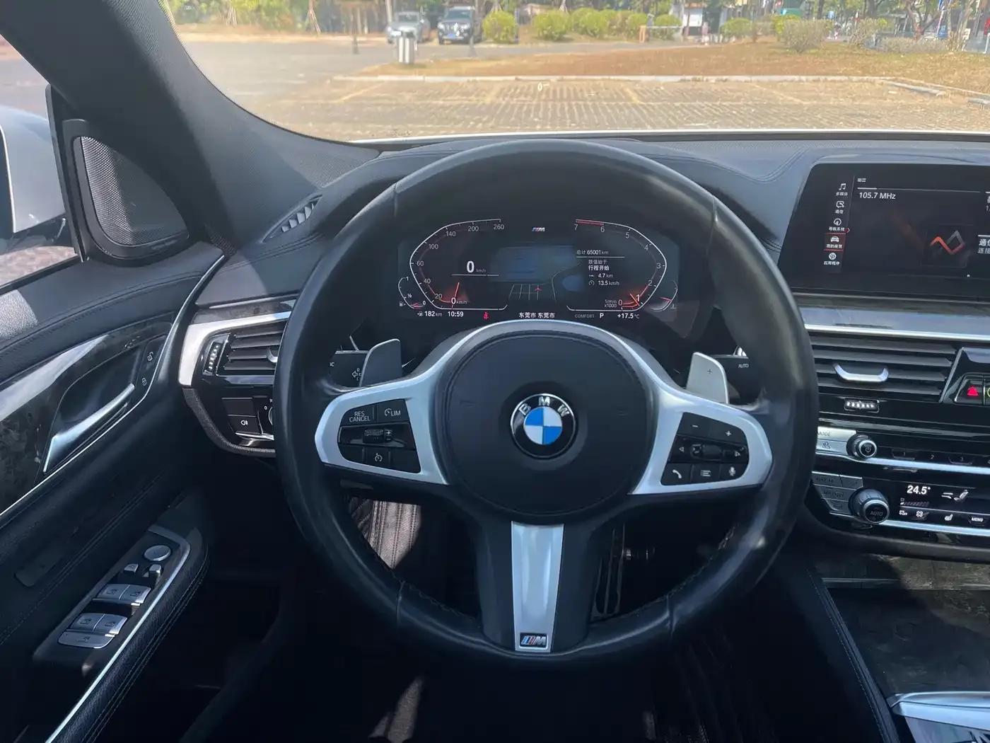 2020 BMW 6 Series GT 630i M Sport Package — миниатюра 13