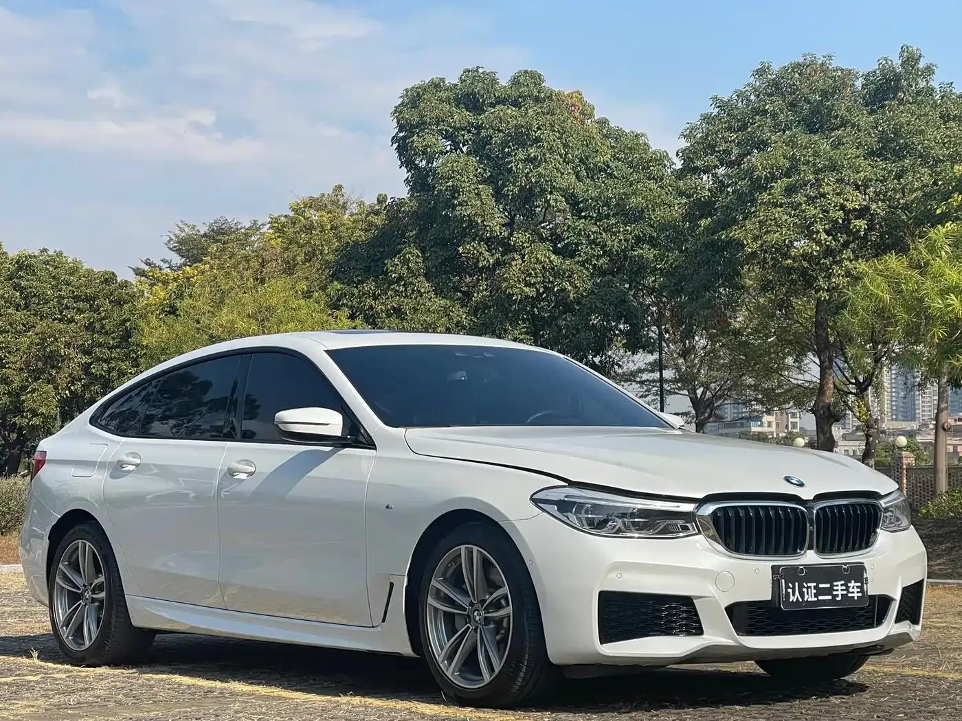 2020 BMW 6 Series GT 630i M Sport Package — миниатюра 3