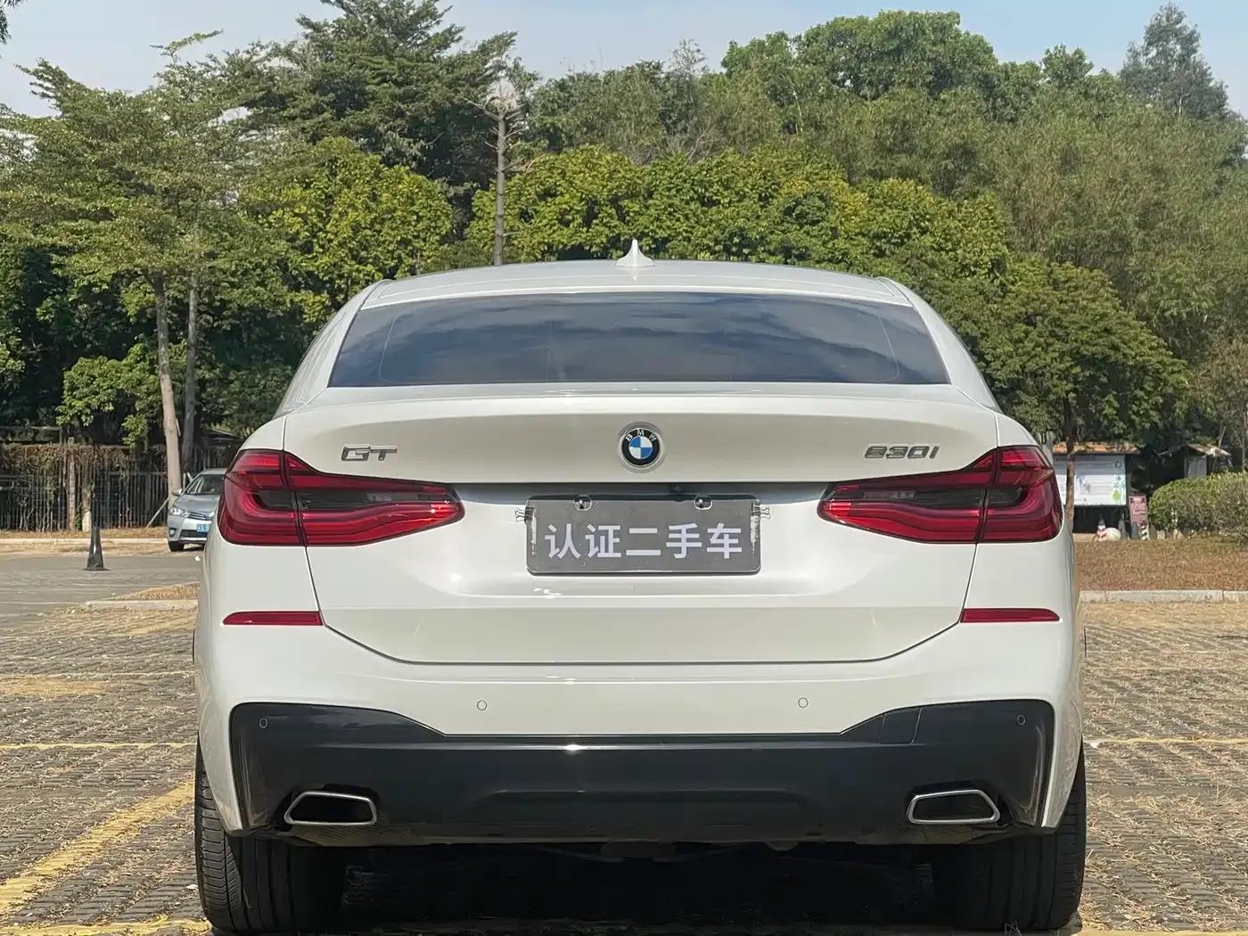2020 BMW 6 Series GT 630i M Sport Package — миниатюра 7