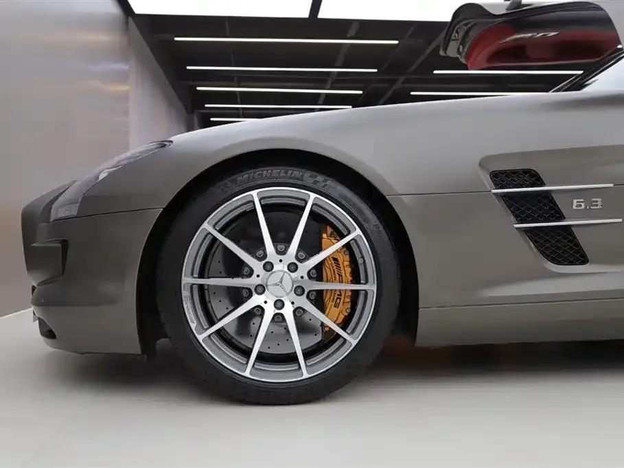 2011 Mercedes-Benz SLS AMG — миниатюра 13