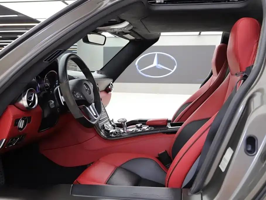 2011 Mercedes-Benz SLS AMG — миниатюра 4