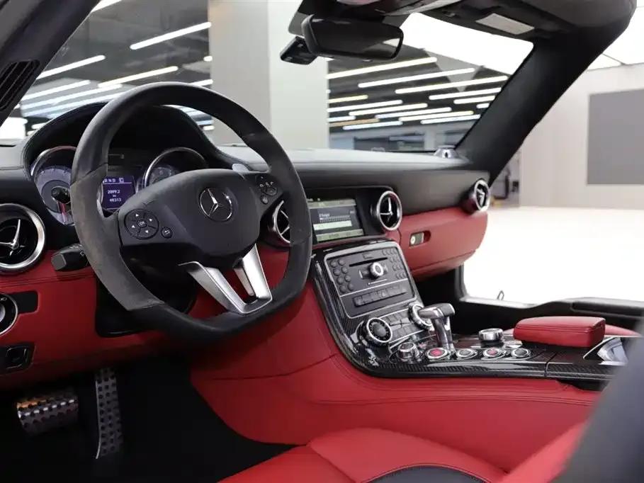 2011 Mercedes-Benz SLS AMG — миниатюра 5