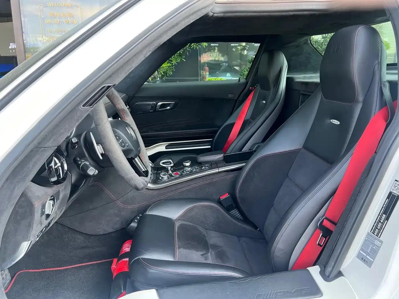 2014 Mercedes-Benz SLS-Class AMG Black Series — миниатюра 9