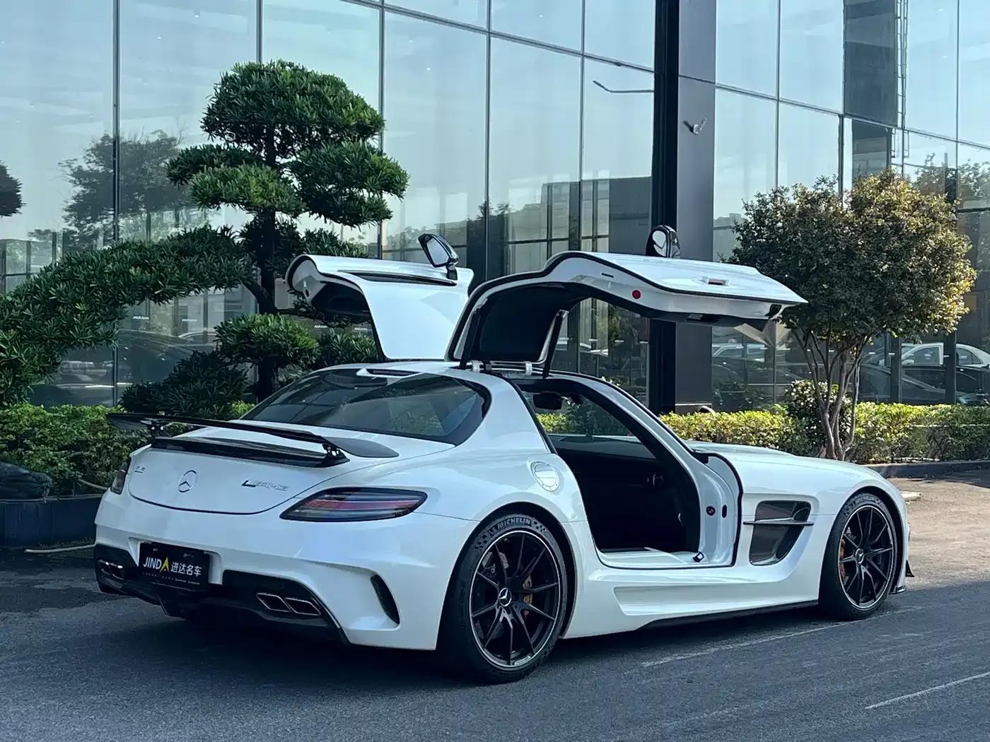 2014 Mercedes-Benz SLS-Class AMG Black Series — миниатюра 10