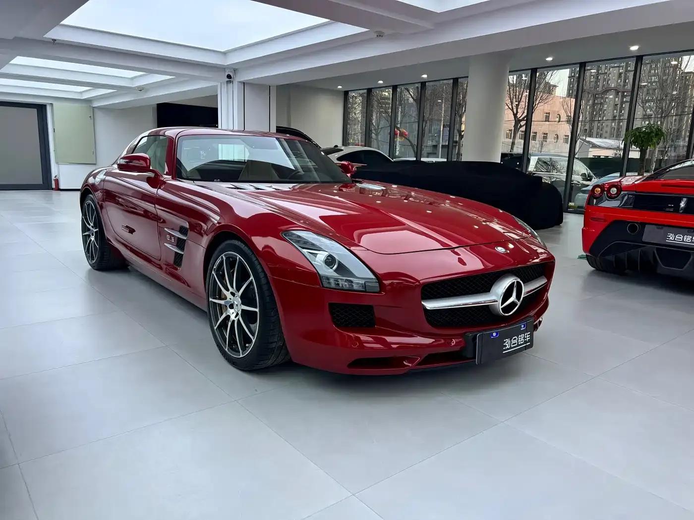 2011 Mercedes-Benz SLS AMG — миниатюра 3