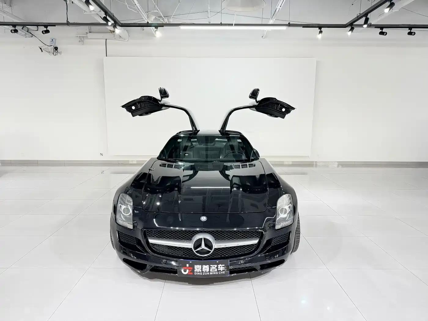 2011 Mercedes-Benz SLS AMG — миниатюра 1