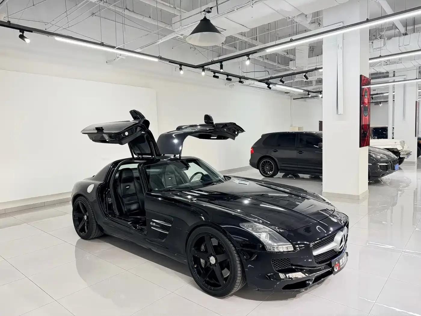 2011 Mercedes-Benz SLS AMG — миниатюра 2