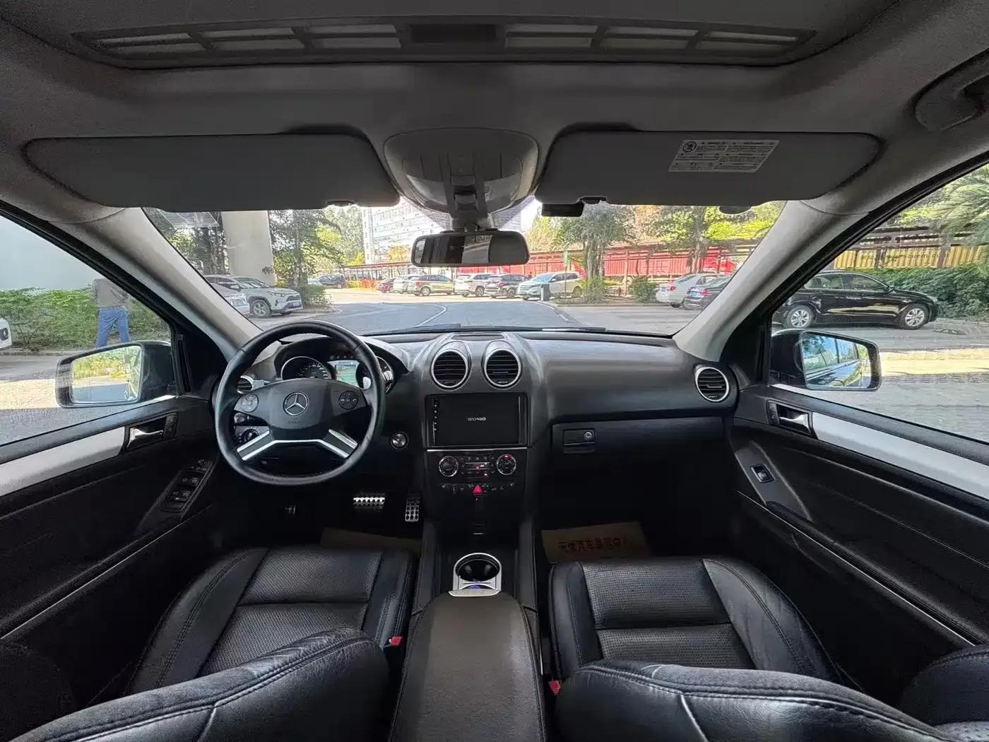 2012 Mercedes-Benz M-Class AMG ML 63 — миниатюра 11